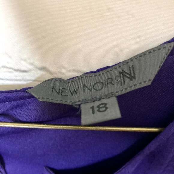 New Noir checkered purple tshirt dress - Picture 6 of 7